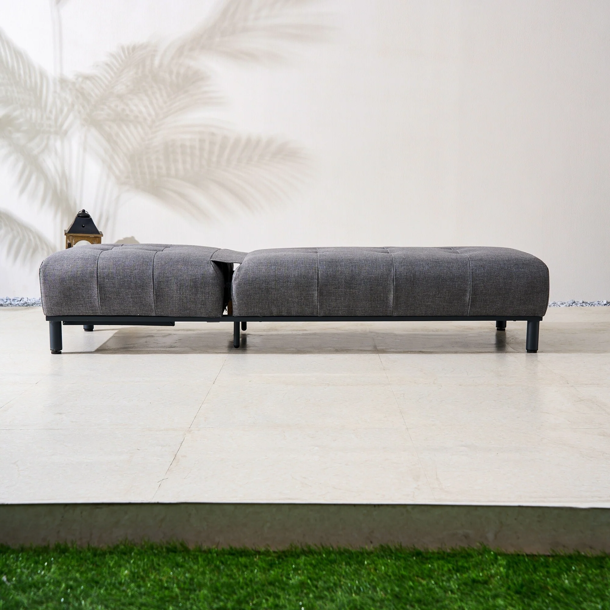 Aluminum Upholstered Chaise Lounge with Advanced Fabric and Structure