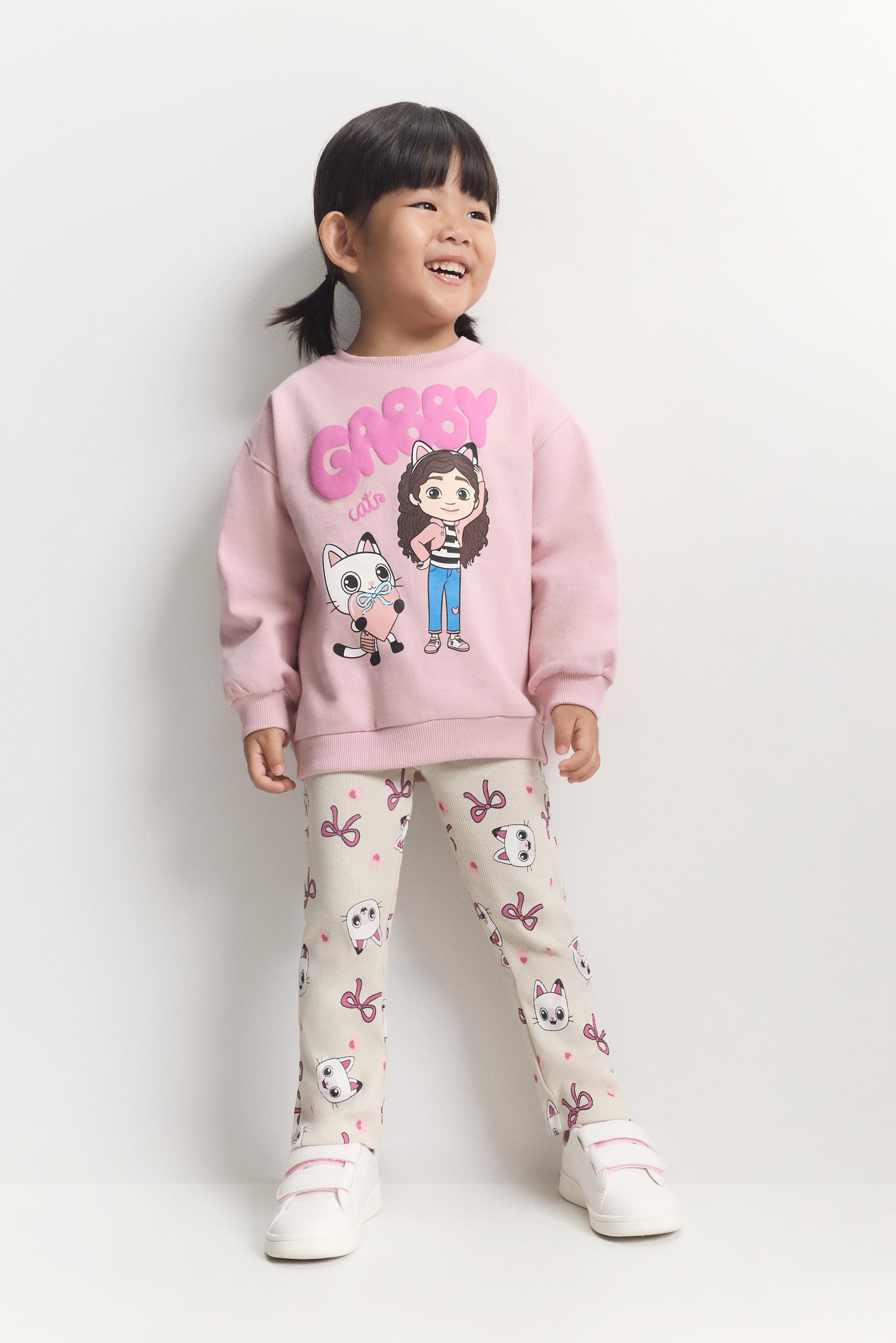 Conjunto Gabby's Dollhouse sudadera y legging flare