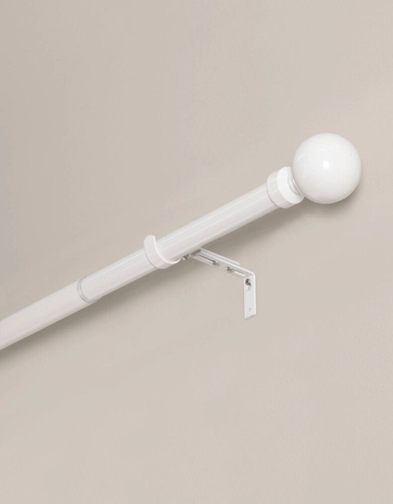 GARDINSTANG HASTA MIAMI 130-240 CM HVIT