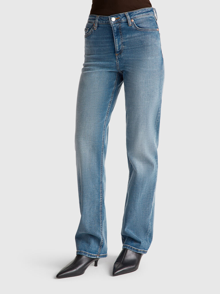 Straight leg jeans