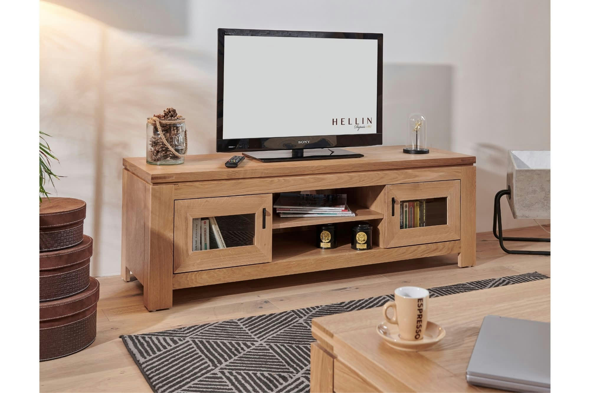 BOSTON - Meuble TV bas moderne en chêne clair 2 portes 2 niches