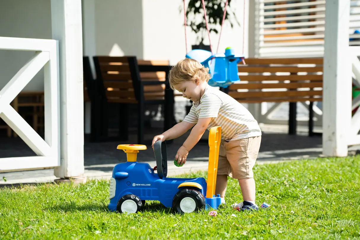 Rutschfahrzeug Traktor
