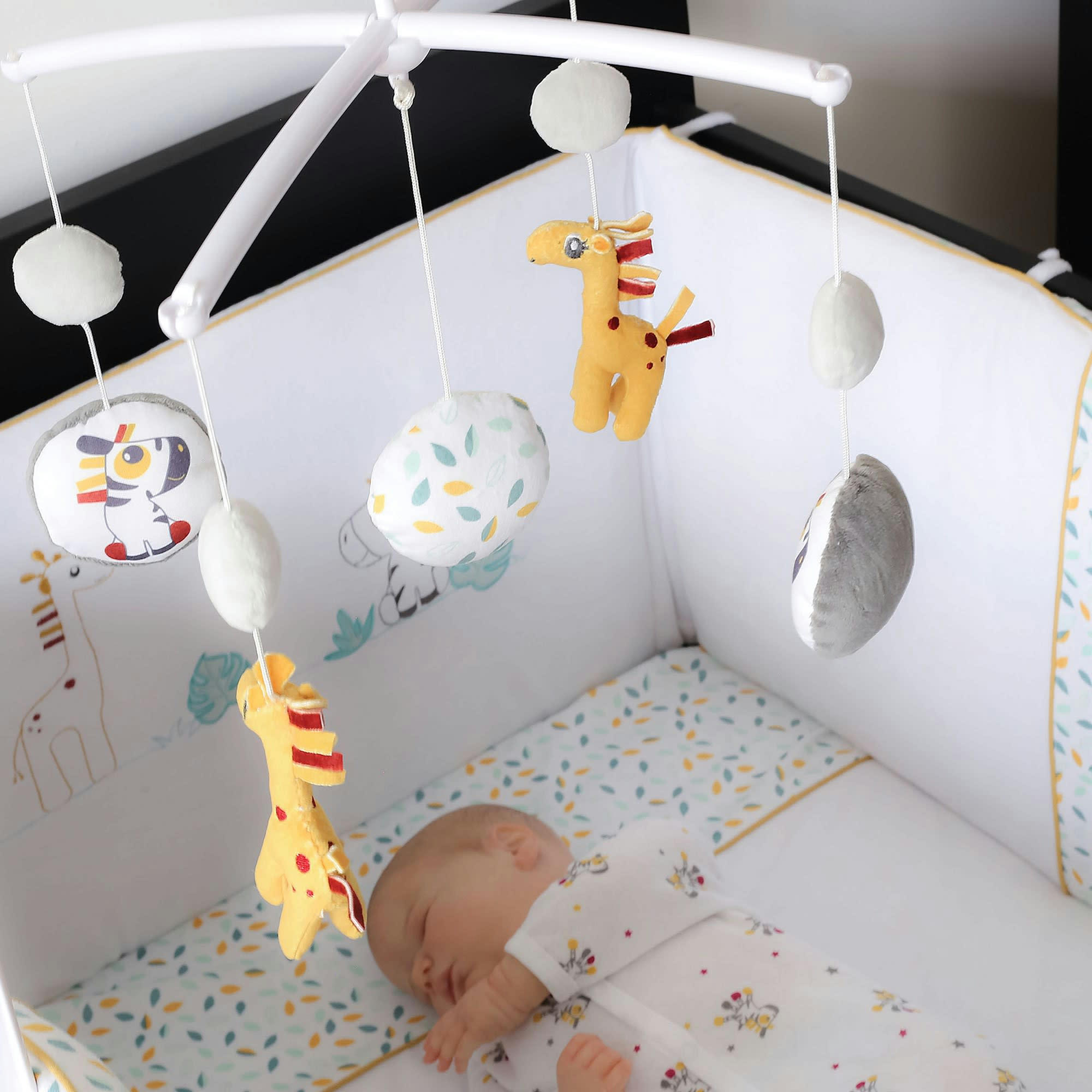 - Mobile musical Kolala et sa tribu