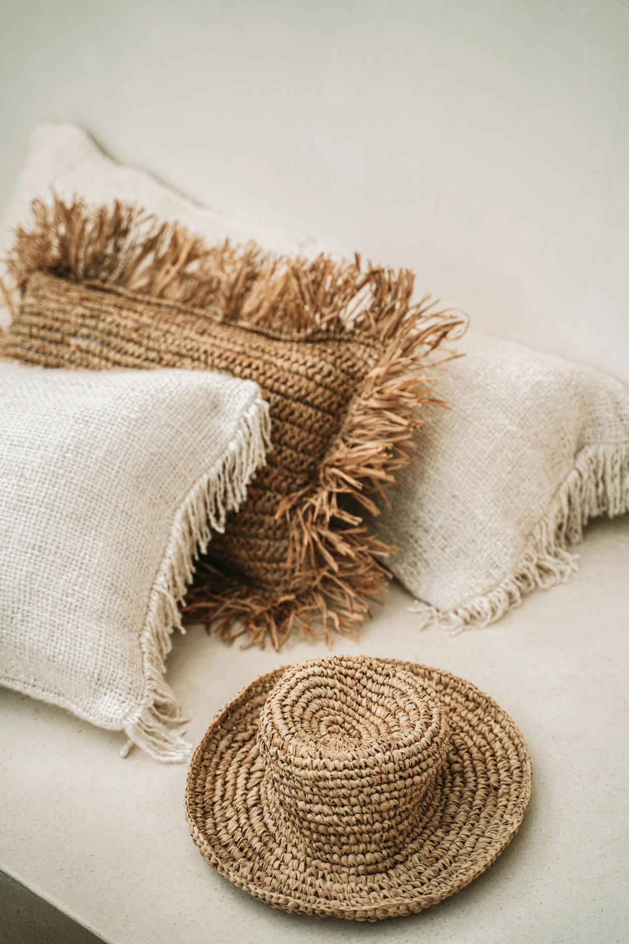 OH MY GEE - Coussin en coton crème 35x100