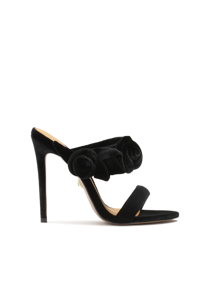 Heeled mules decorated with 3D roses