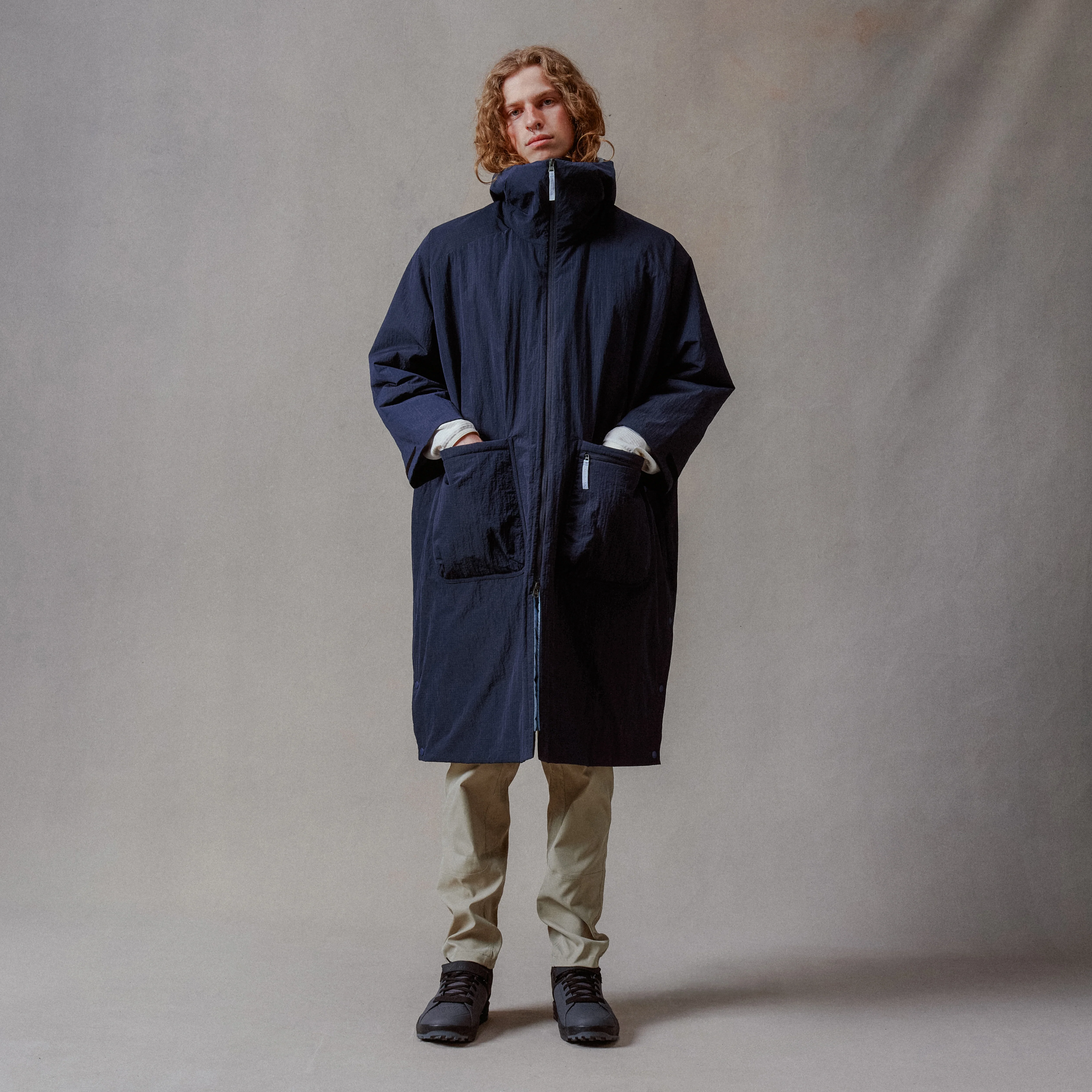 Unisex Corner Changing Robe - Blueberry