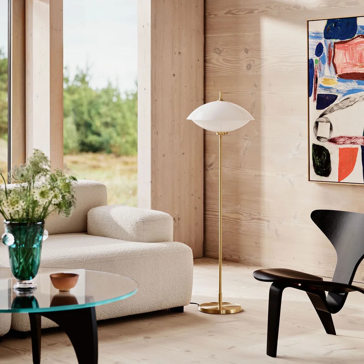 Fritz Hansen - Clam Stehleuchte Ø 40 cm, Messing / Opalglas