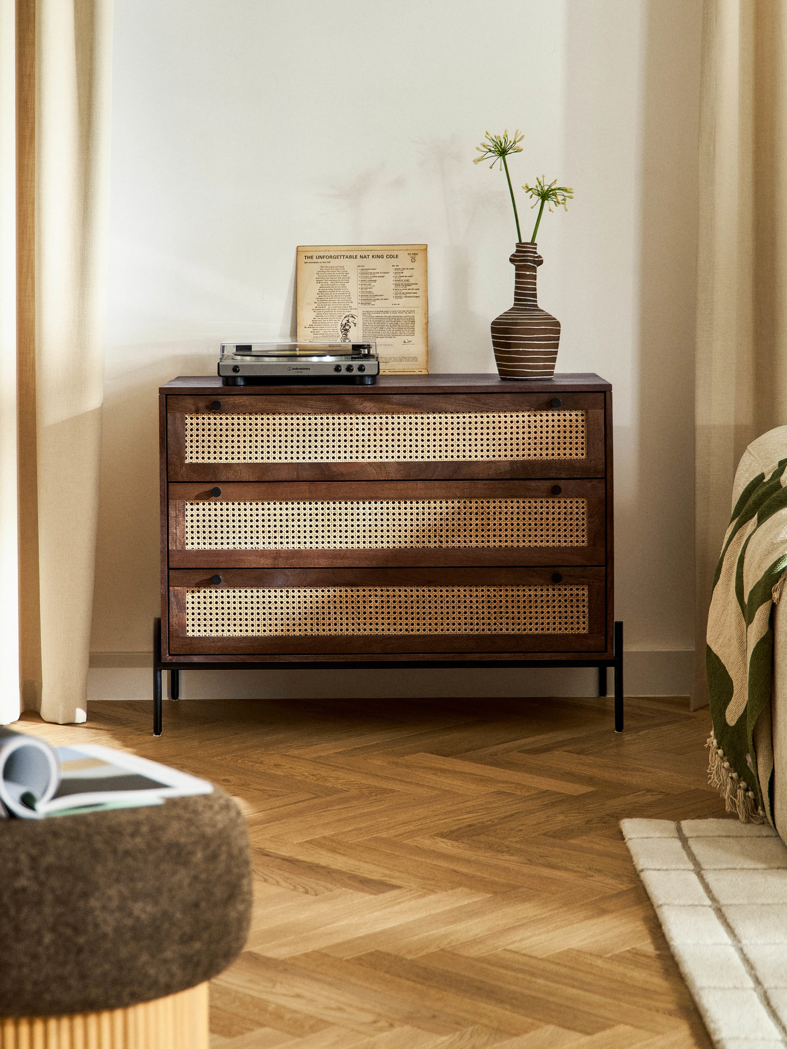 Kommode Vienna mit Wiener Geflecht