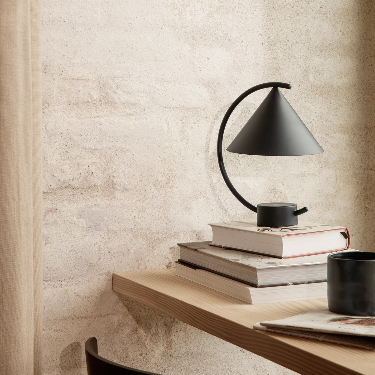 Ferm Living - Meridian Akku LED-Tischleuchte