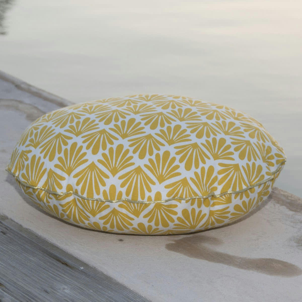 BONBON PEACOCK - Coussin d'extérieur rond coton  43cm Ø jaune