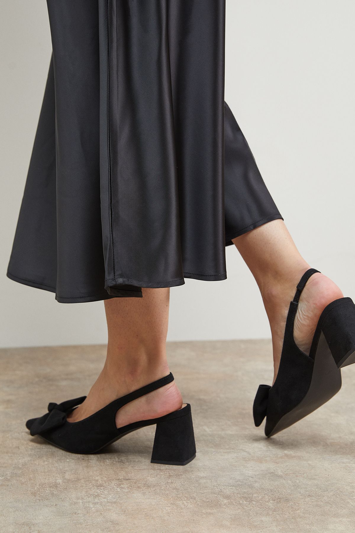 Oasis Seala Faux Suede Bow Slingback Medium Block Heel Court Shoes