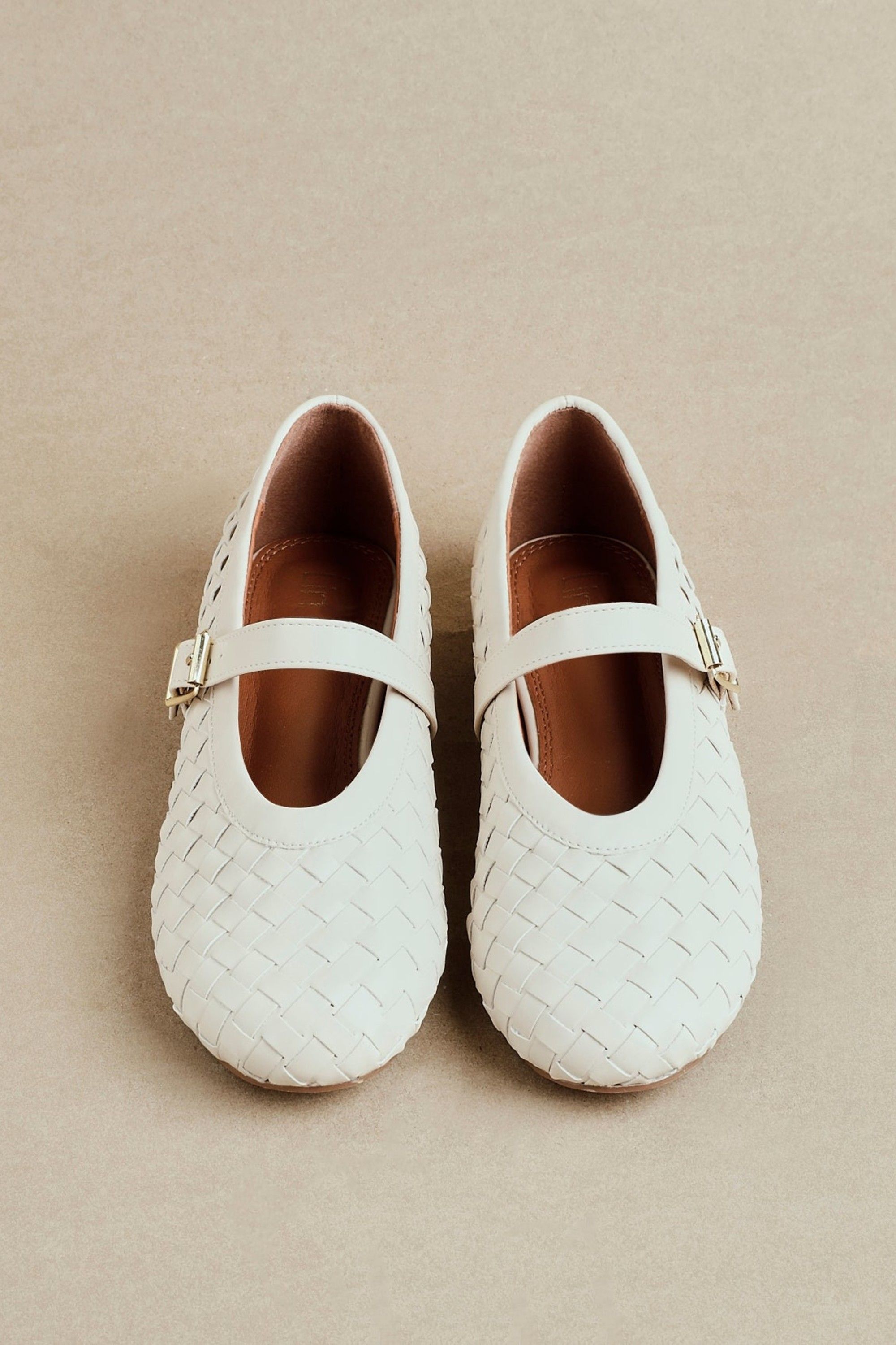 Linzi Daily Nude Faux Leather Woven Mary Jane Pump
