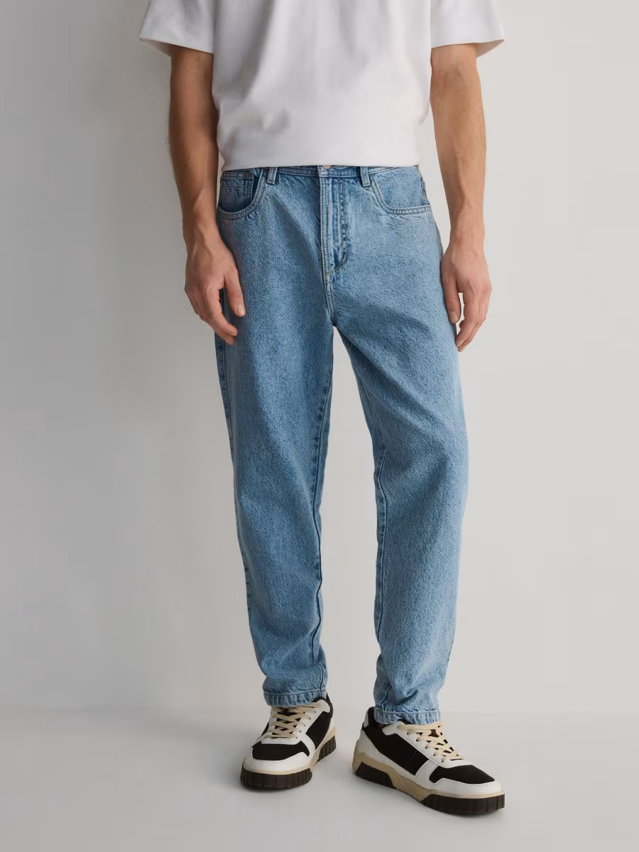 Carrot Fit Jeans