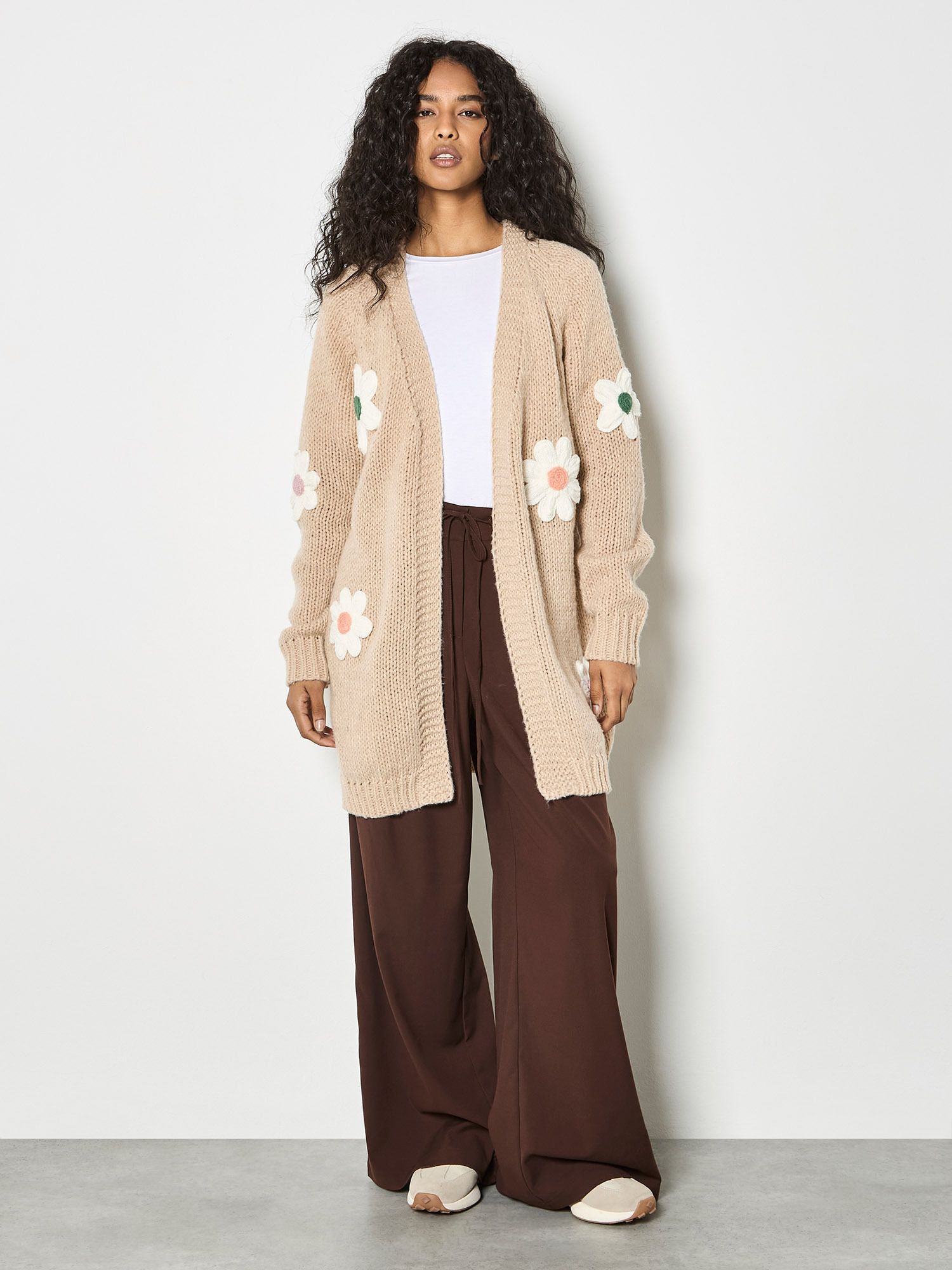 Apricot 3D Daisy Chunky Knit Cardigan