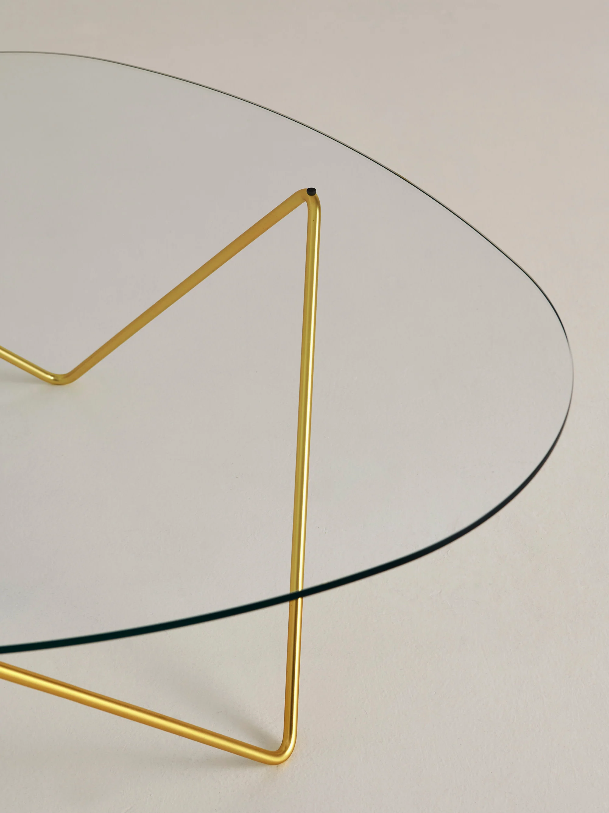 Couchtisch Pedrera mit Glasplatte