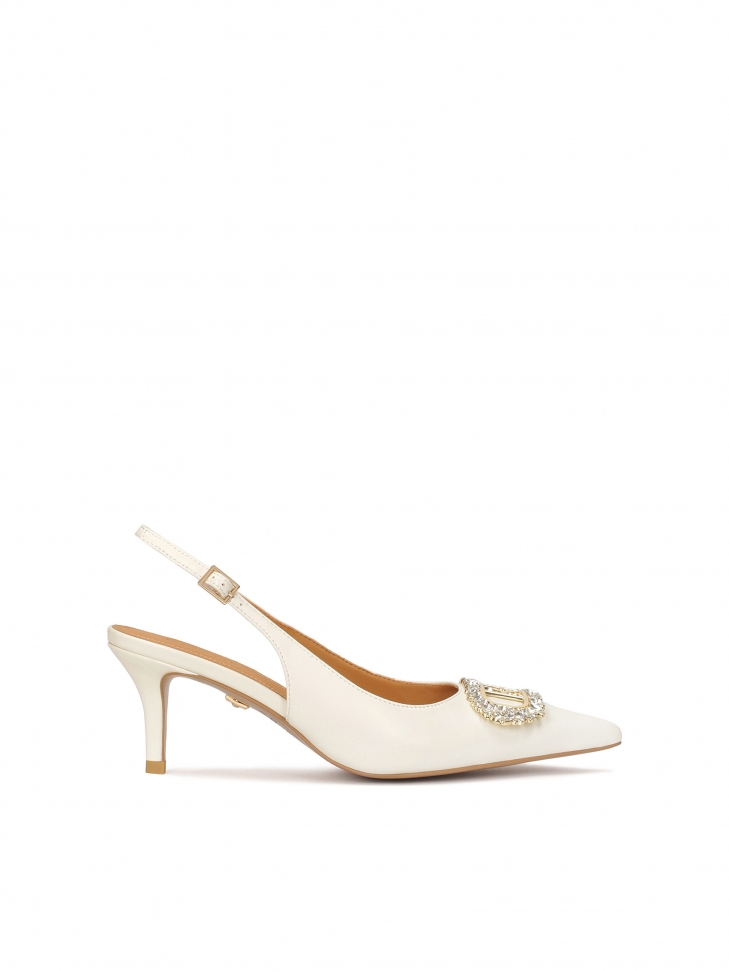 Wedding low stiletto pumps with jewelry embellishment