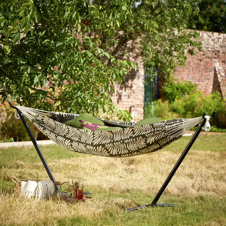 Habitat Hammock with Metal Stand - Green