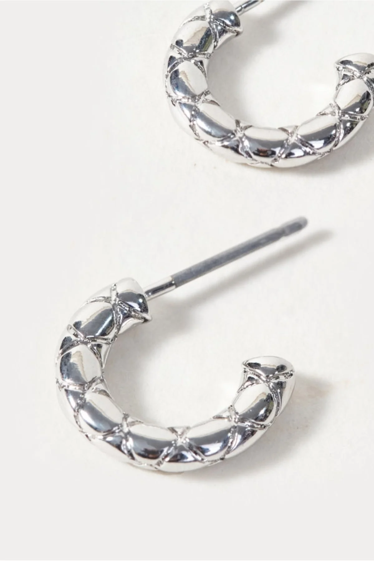 Silver Twist Small Hoop Earrings