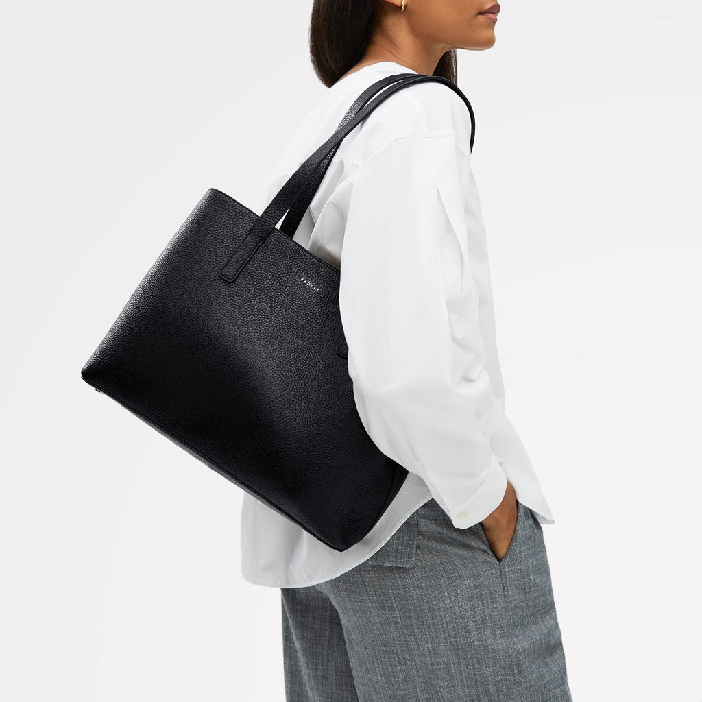 Dukes Place - Large Ziptop Shoulder