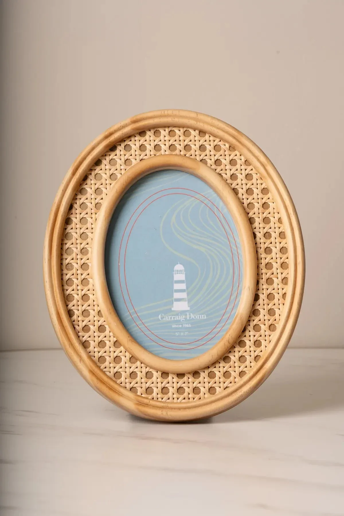 Oval Rattan 5x7 Photo Frame