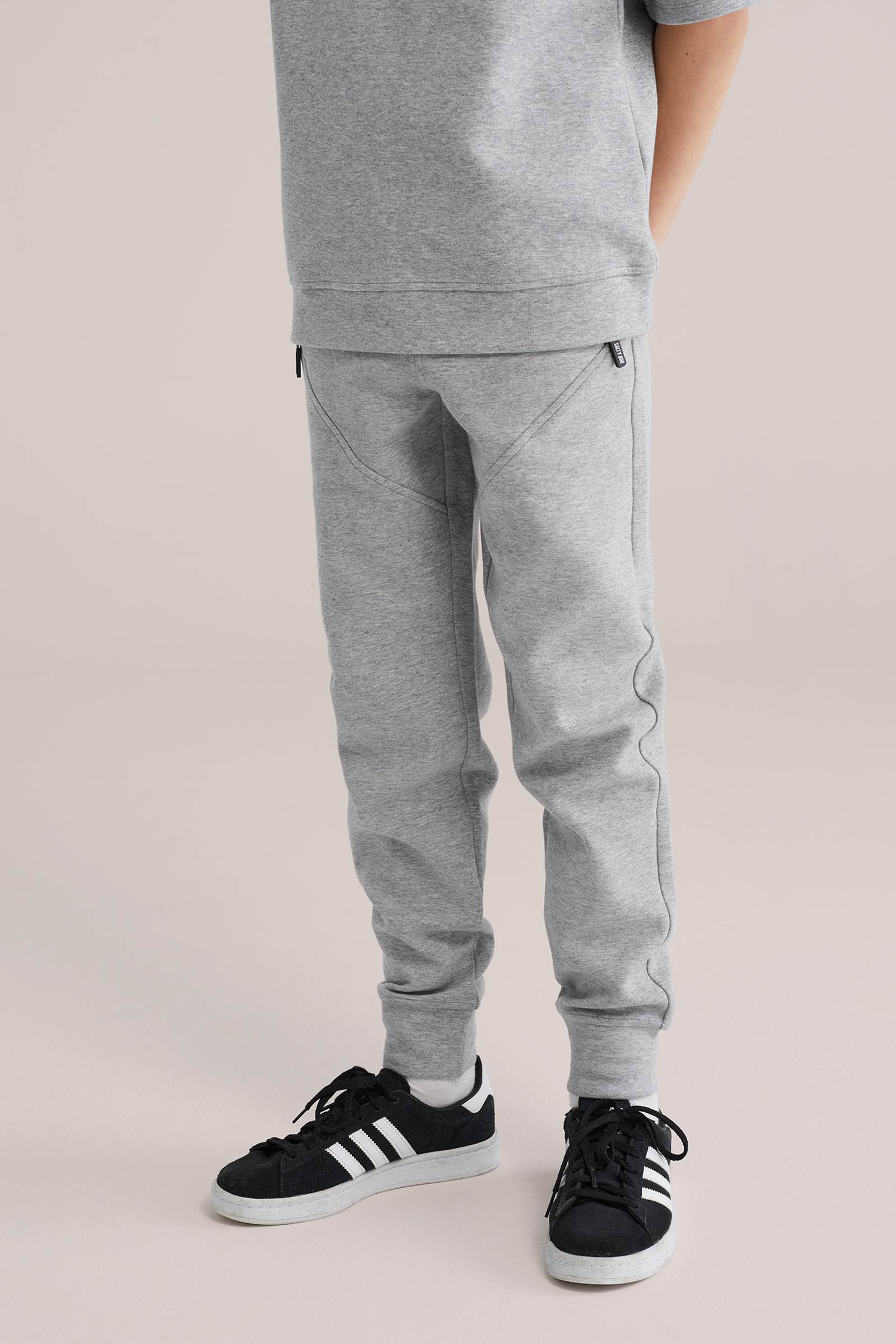 Jongens regular fit joggingbroek van scuba met ritszakken