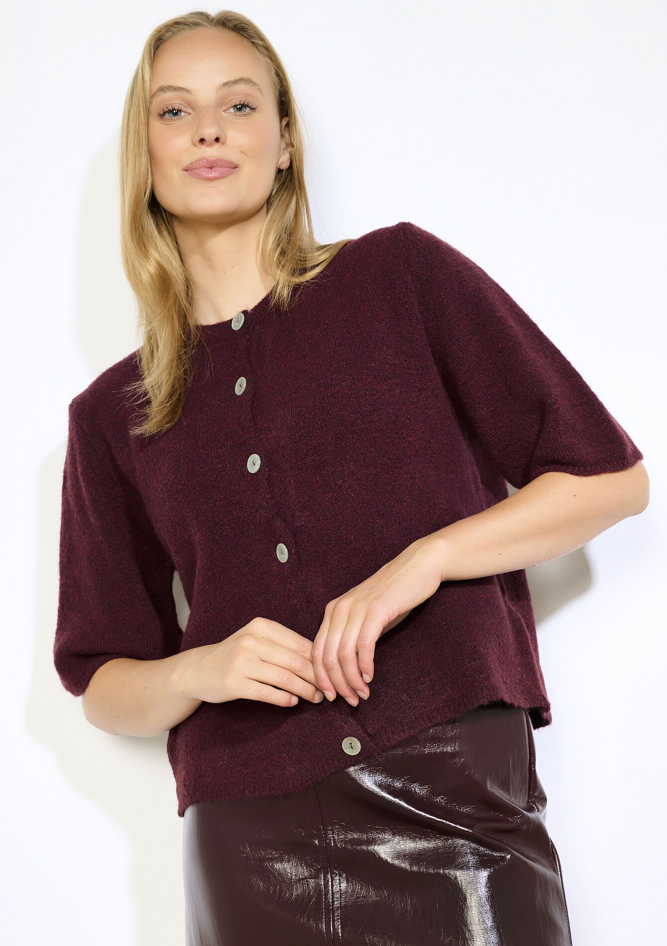 Zachte korte-mouwen cardigan