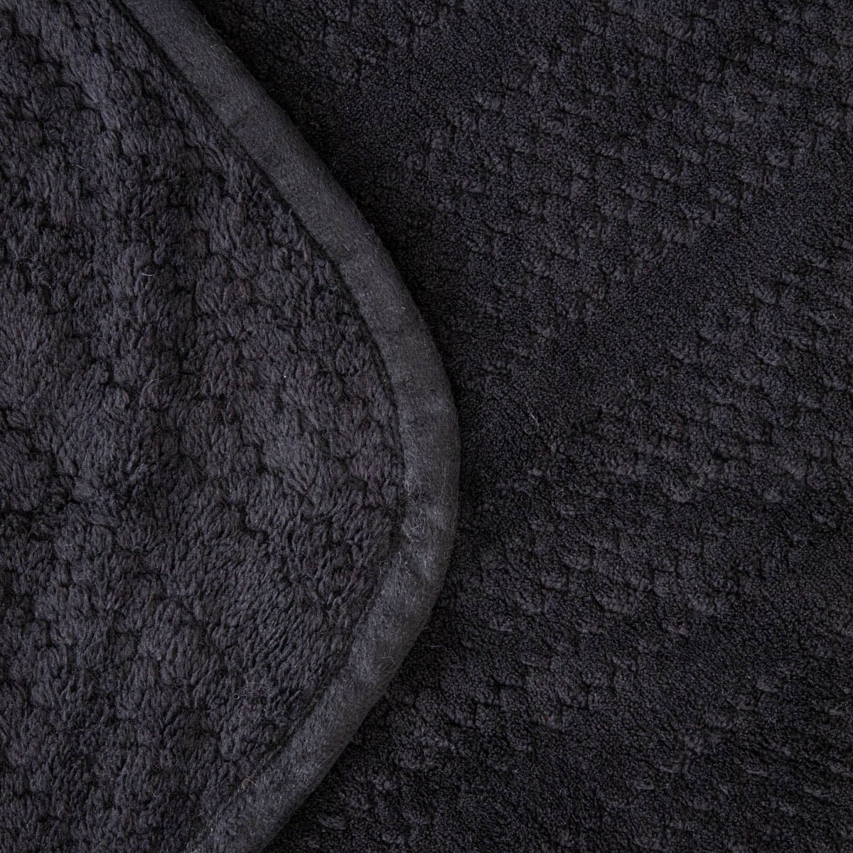 Koc MAVRO miękki czarny z ozdobnym przeszyciem i lamówką 150x200cm