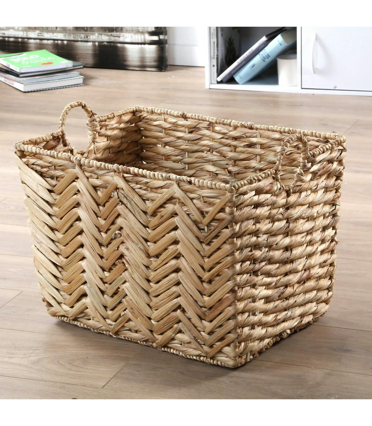 - Panier haut en jacinthe d'eau grand modèle - H37 cm