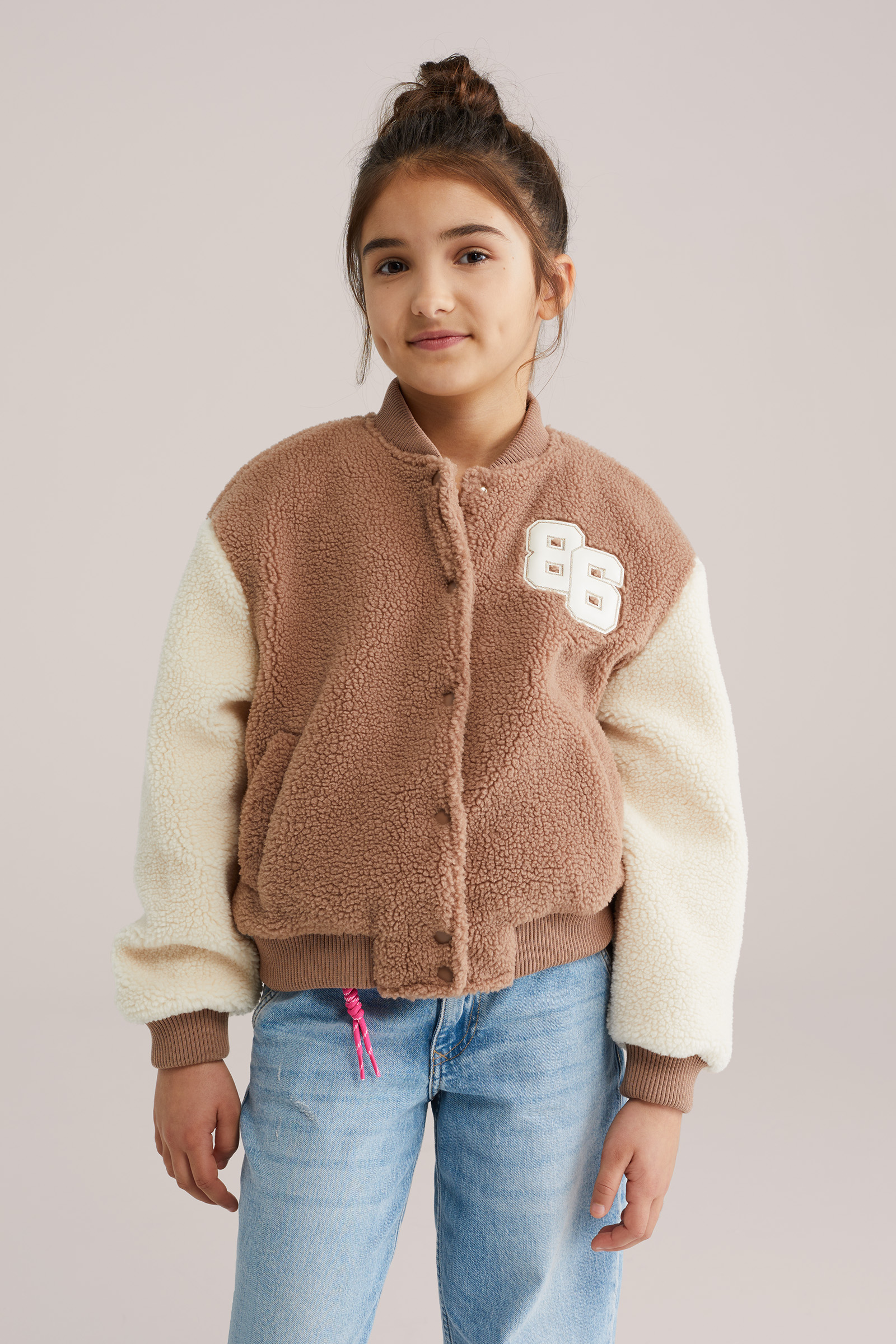 Meisjes teddy bomberjack met patch