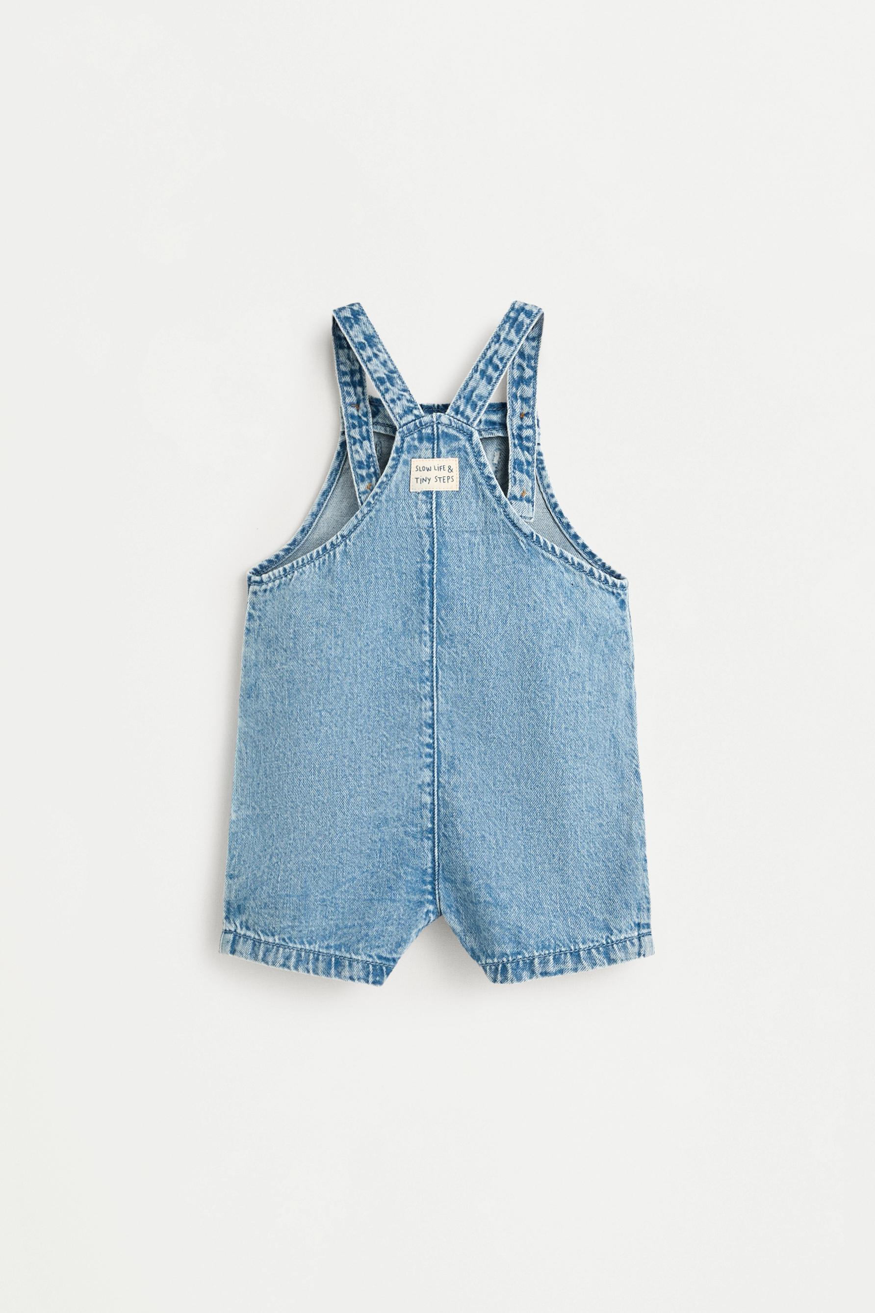 Peto denim corto
