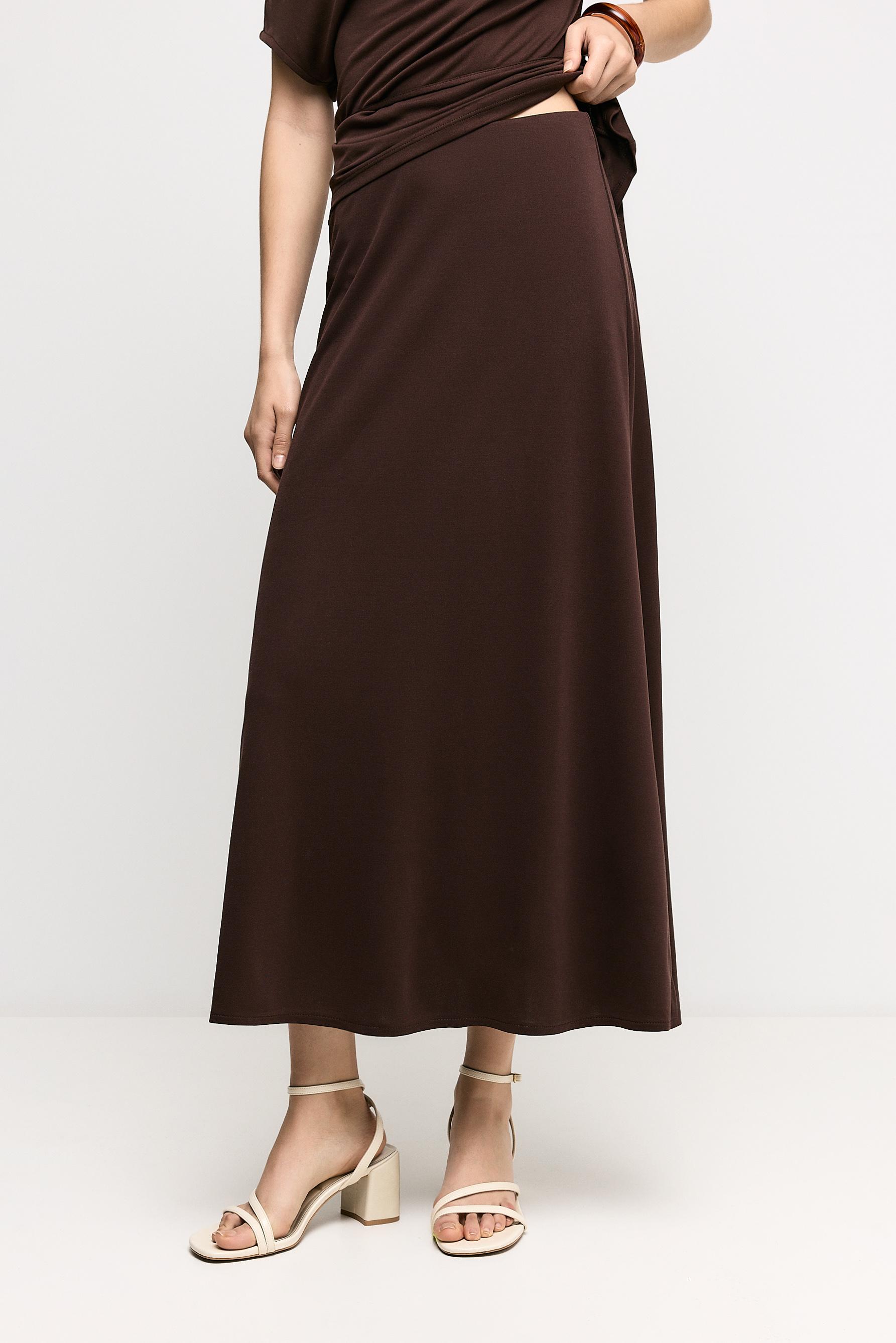 Falda midi fluida