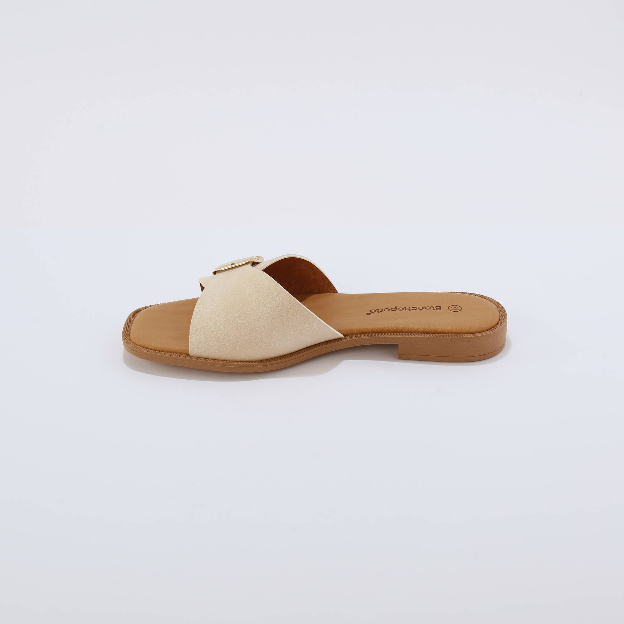 Mules à boucle c&ocirc;té