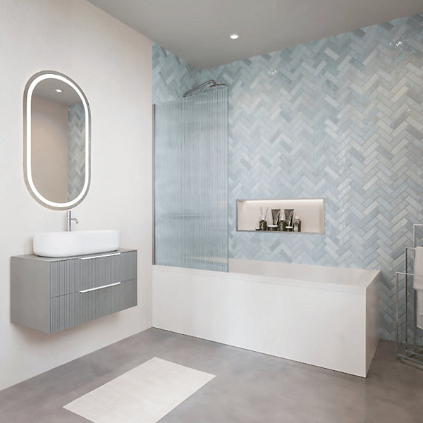 Baignoire droite VILLEROY &BOCH Architectura acrylique 170 x 80 cm  Pare bain gauche AURYS Raywall chromé