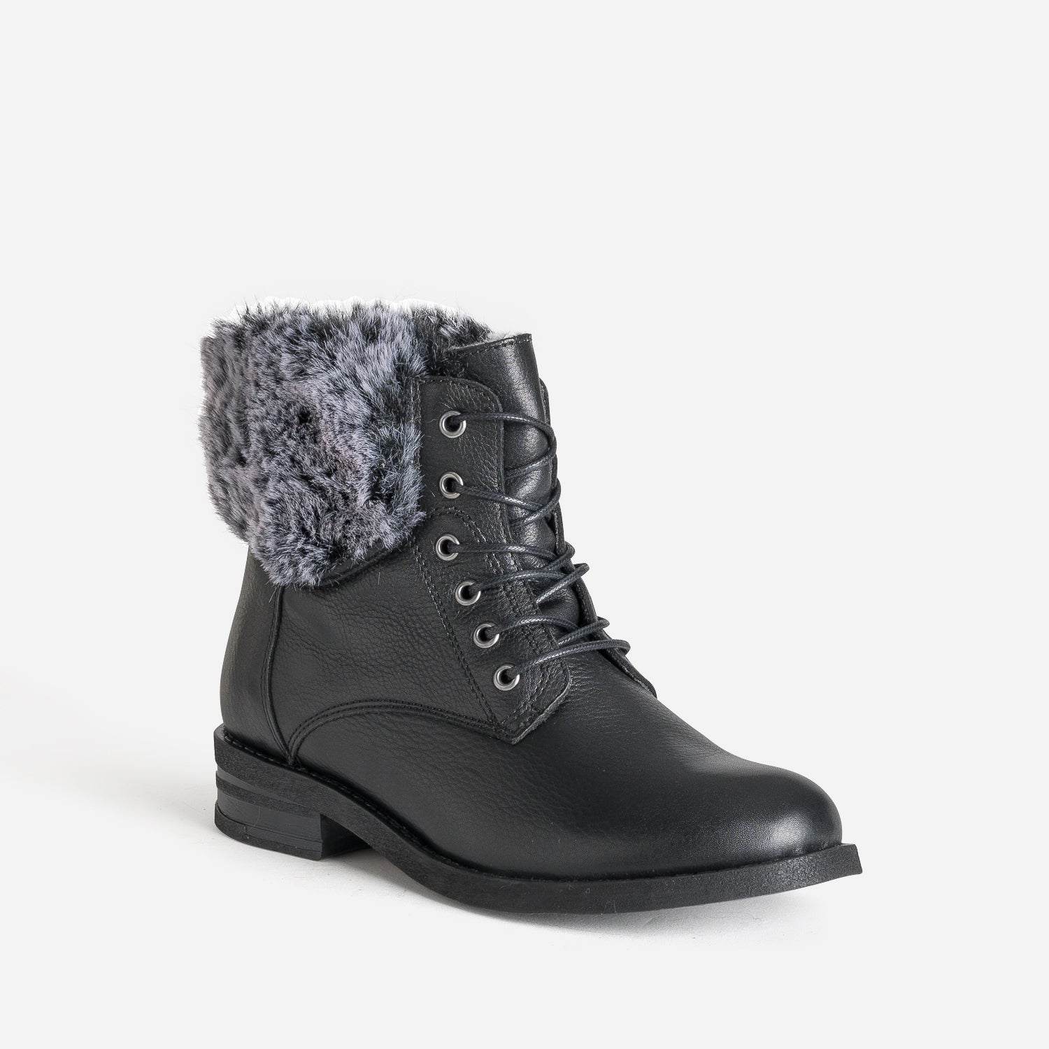 Boots à lacet noir cuir tige fourrée