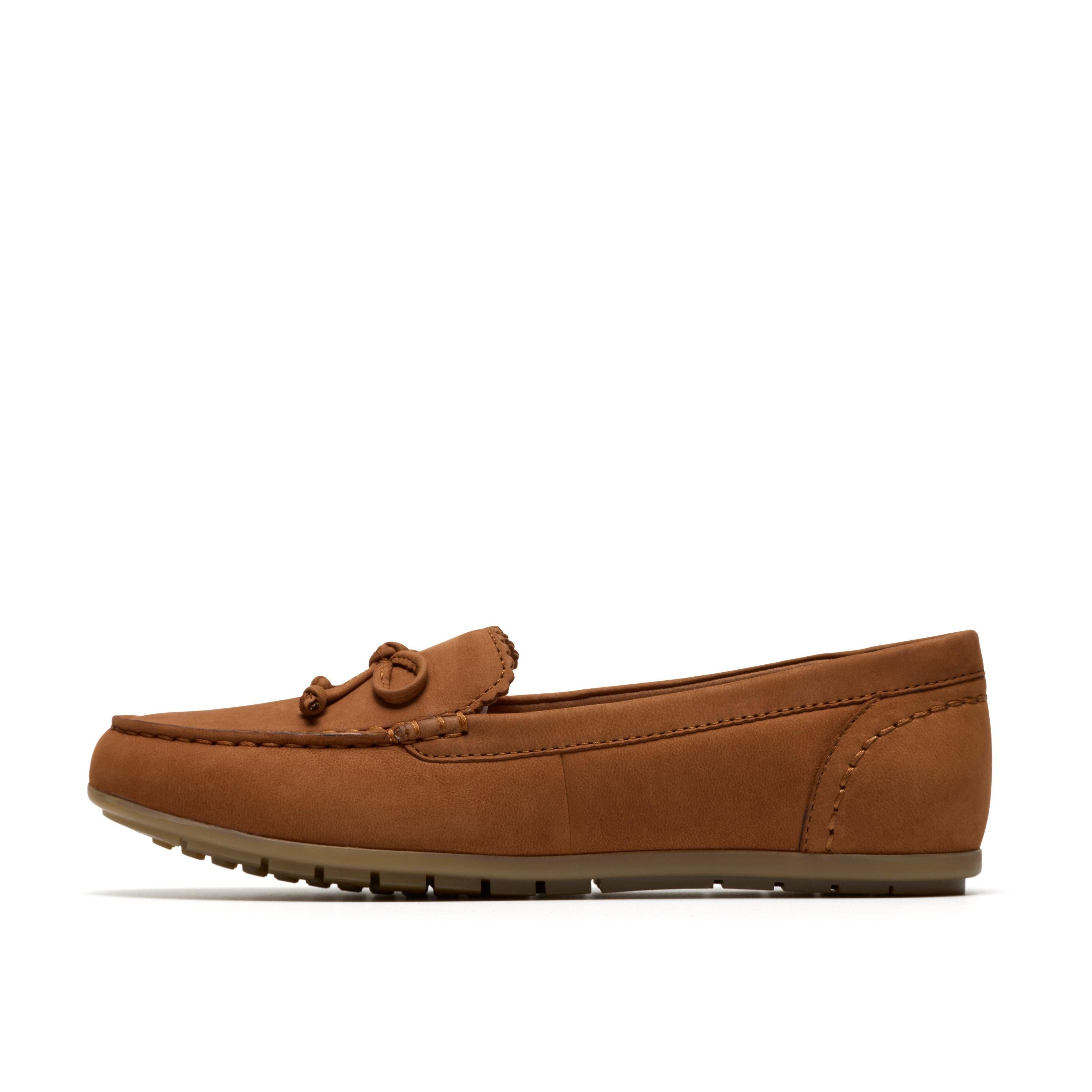 Clarks Elliotte Sail Tan Nubuck Loafers,Slip Ons,Moccasins