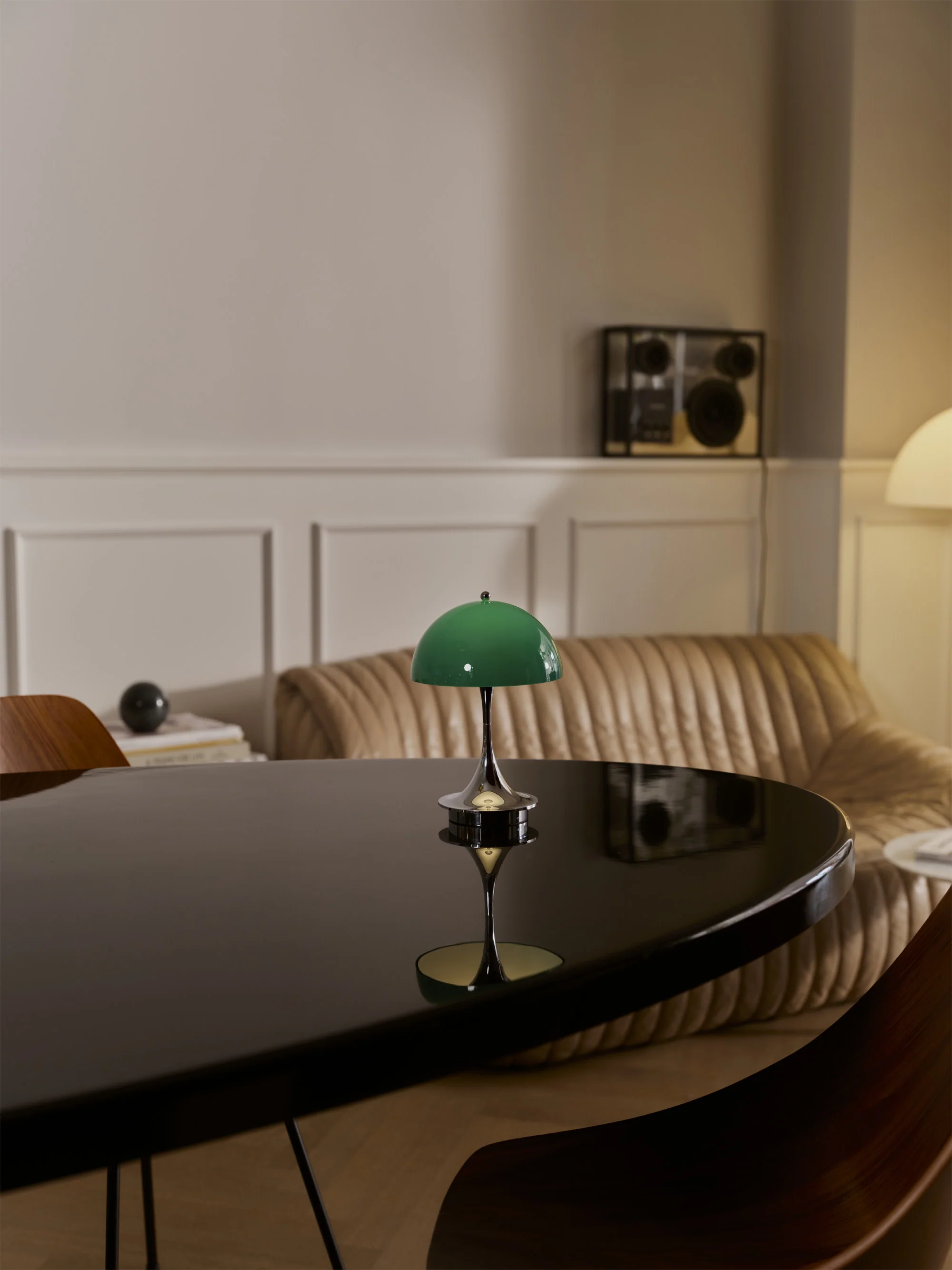 Mobile dimmbare LED-Tischlampe Panthella 160, Design Verner Panton
