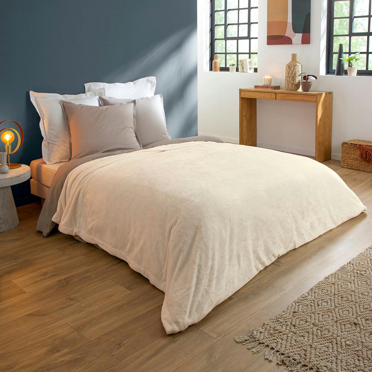 - Couverture Polaire Extra Douce Coloris Ecru 240x260 cm - DODO