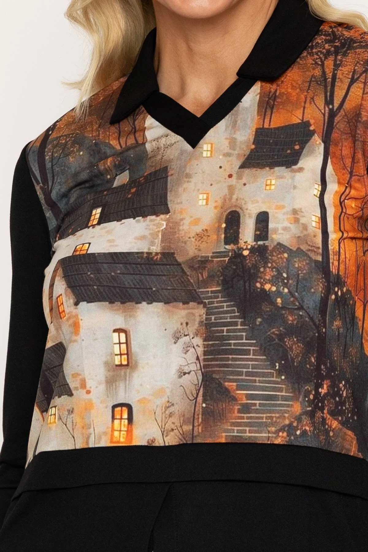 Black Collar Printed Top