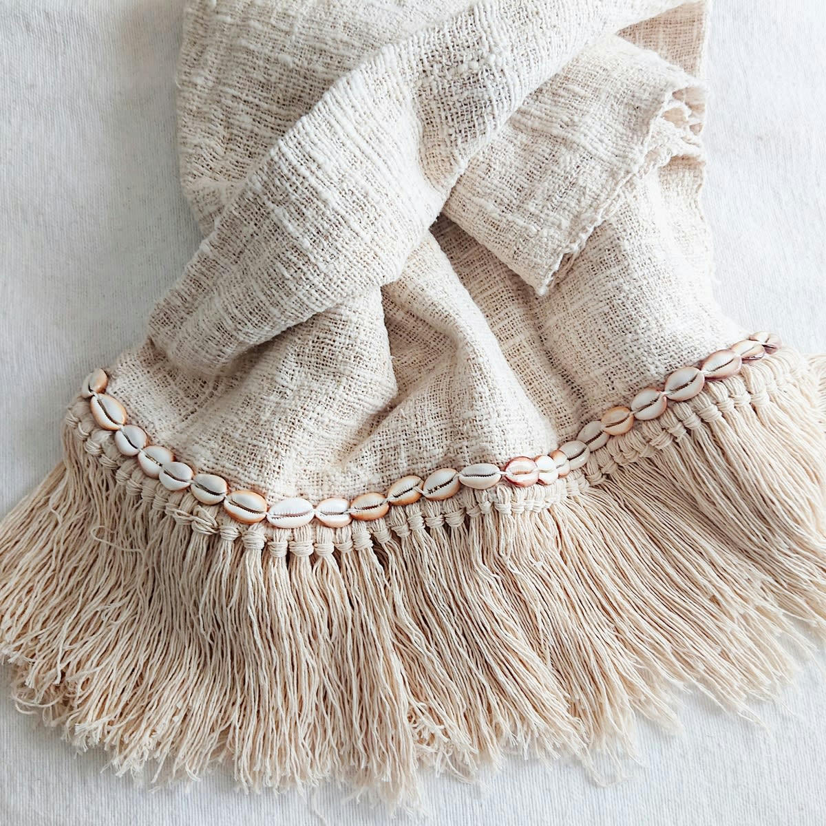 CANGA - Plaid en cotton avec coquillages, ivoire 200x140 cm