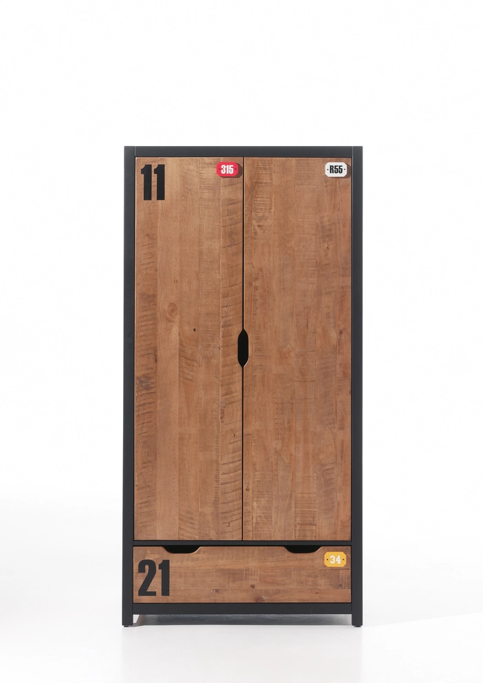 Schrank Alex