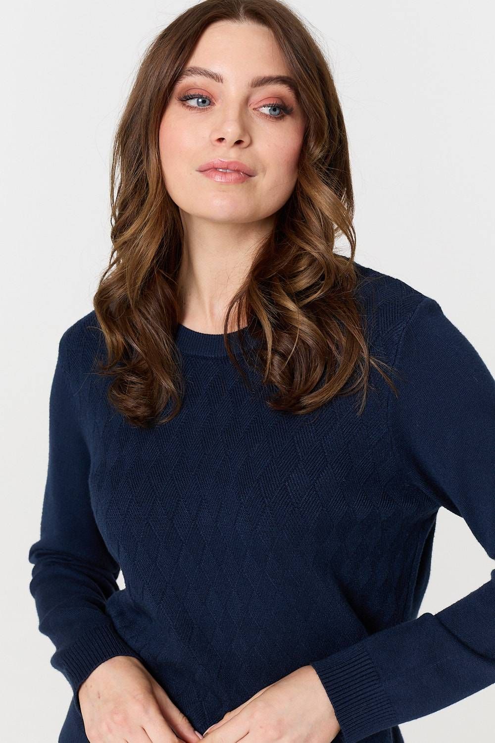 Izabel London Textured Knitted Long Sleeve Jumper