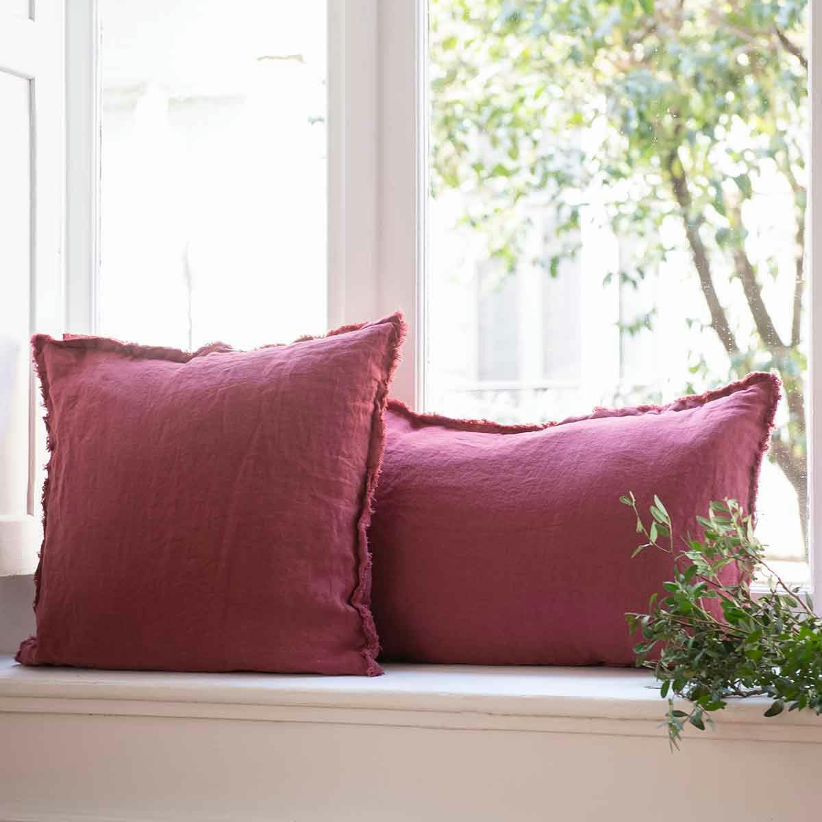 - Coussin en chanvre lavé Rouge