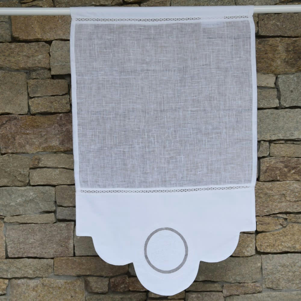 LA BAULE - Brise bise en lin blanc et broderies 60X90 CM