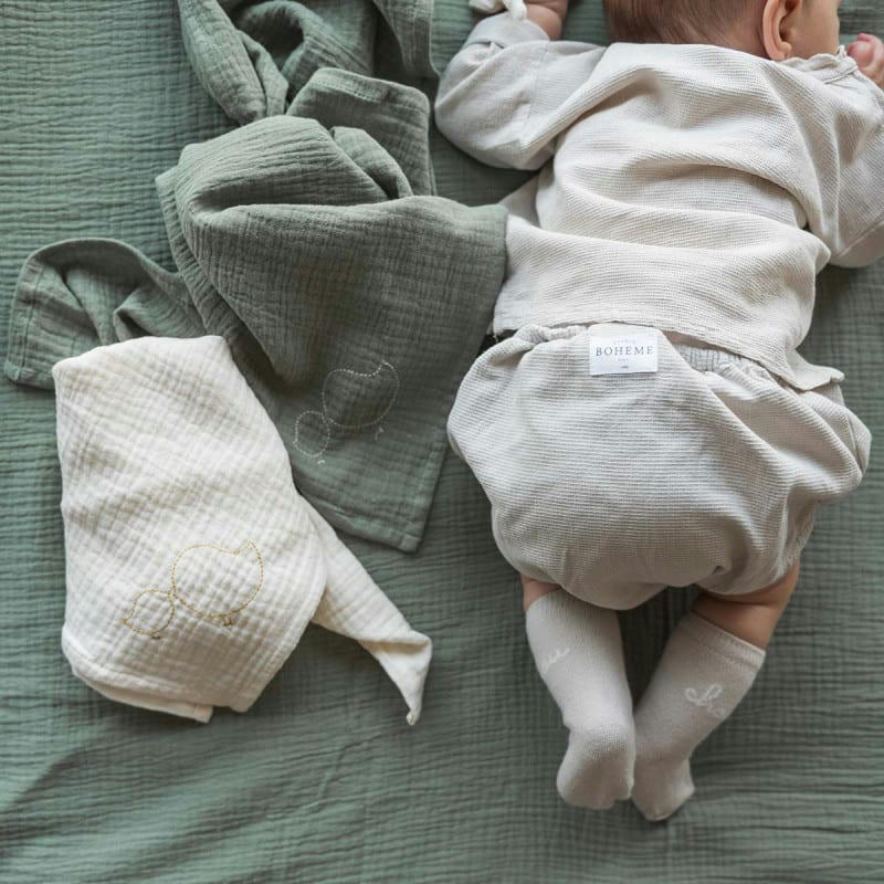 - Lange bébé en gaze de coton sauge