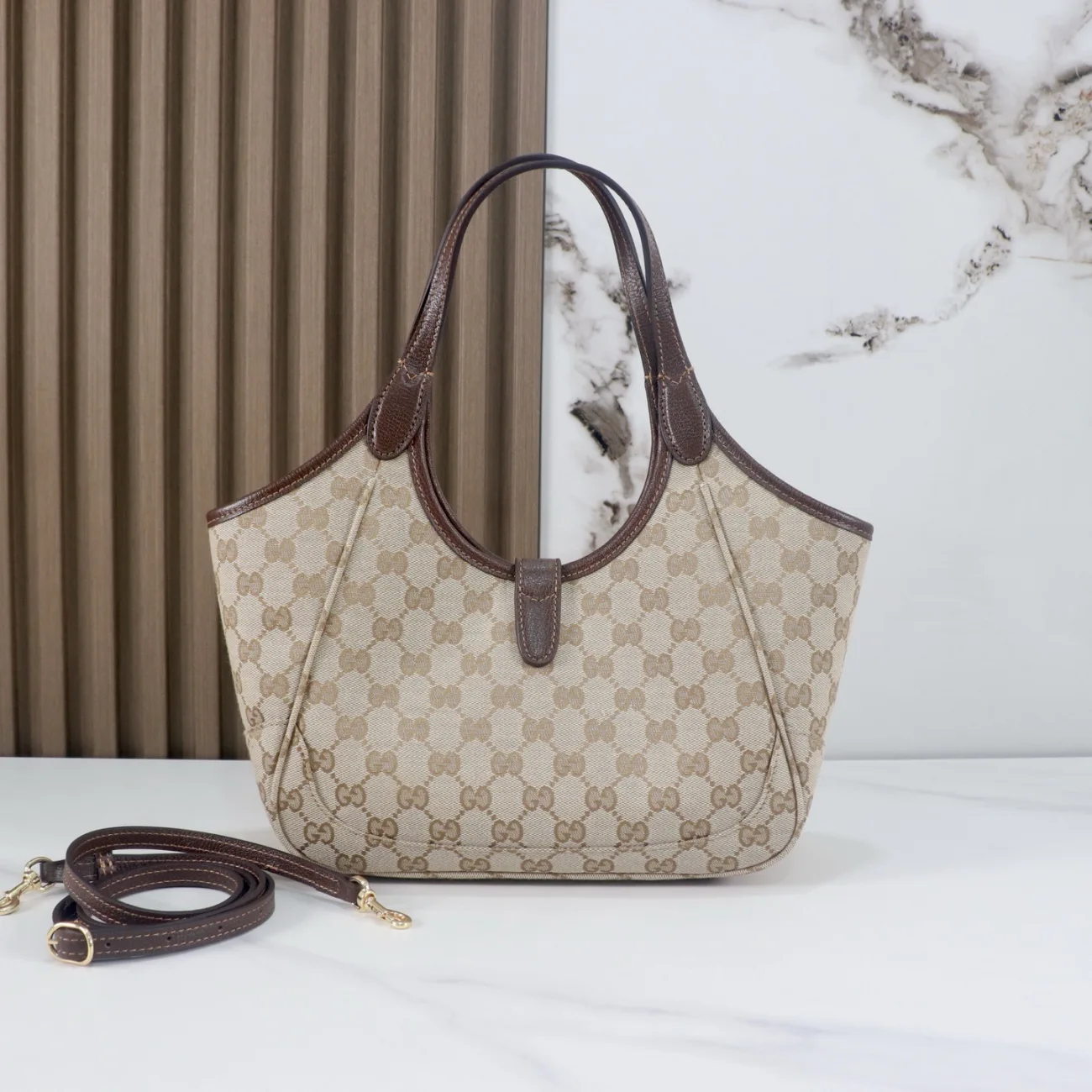 Gucci Mercato small tote bag