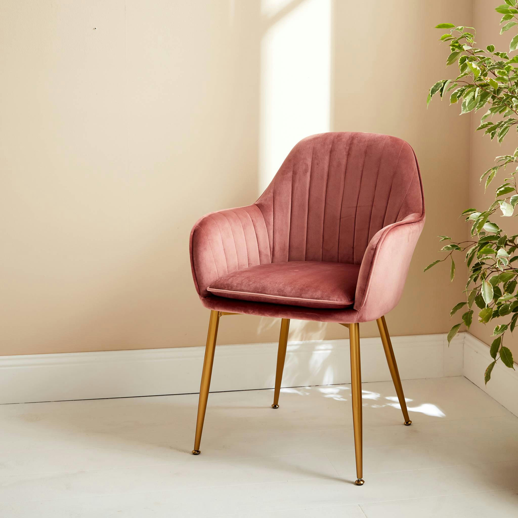 SHELLA - Fauteuil velours vieux rose et pieds metal