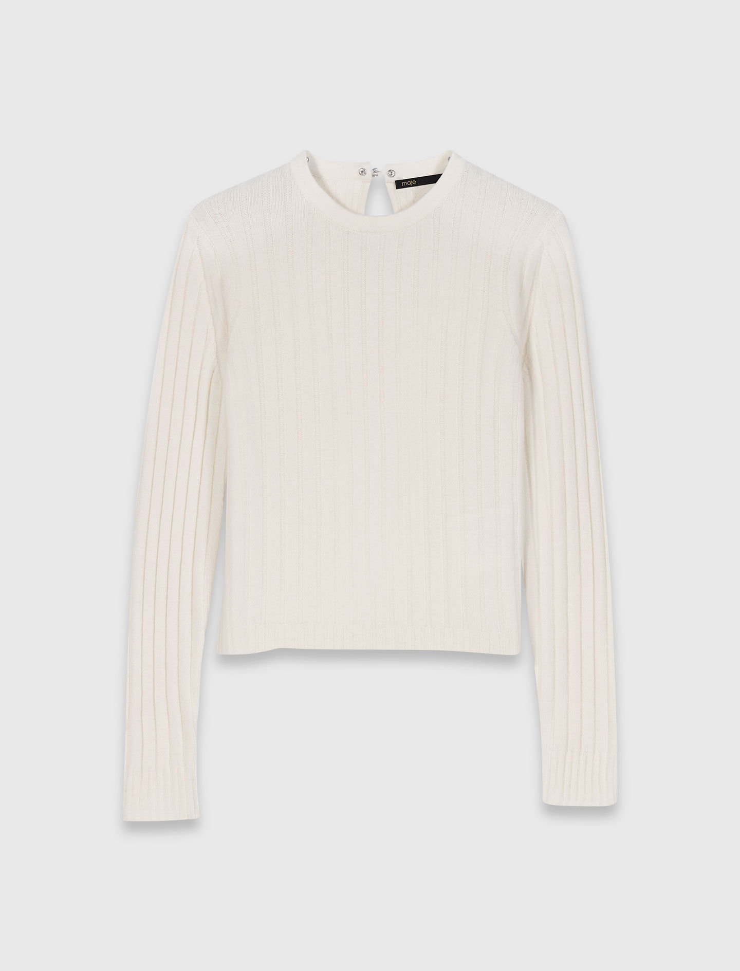 Pull cotelé avec col perlé