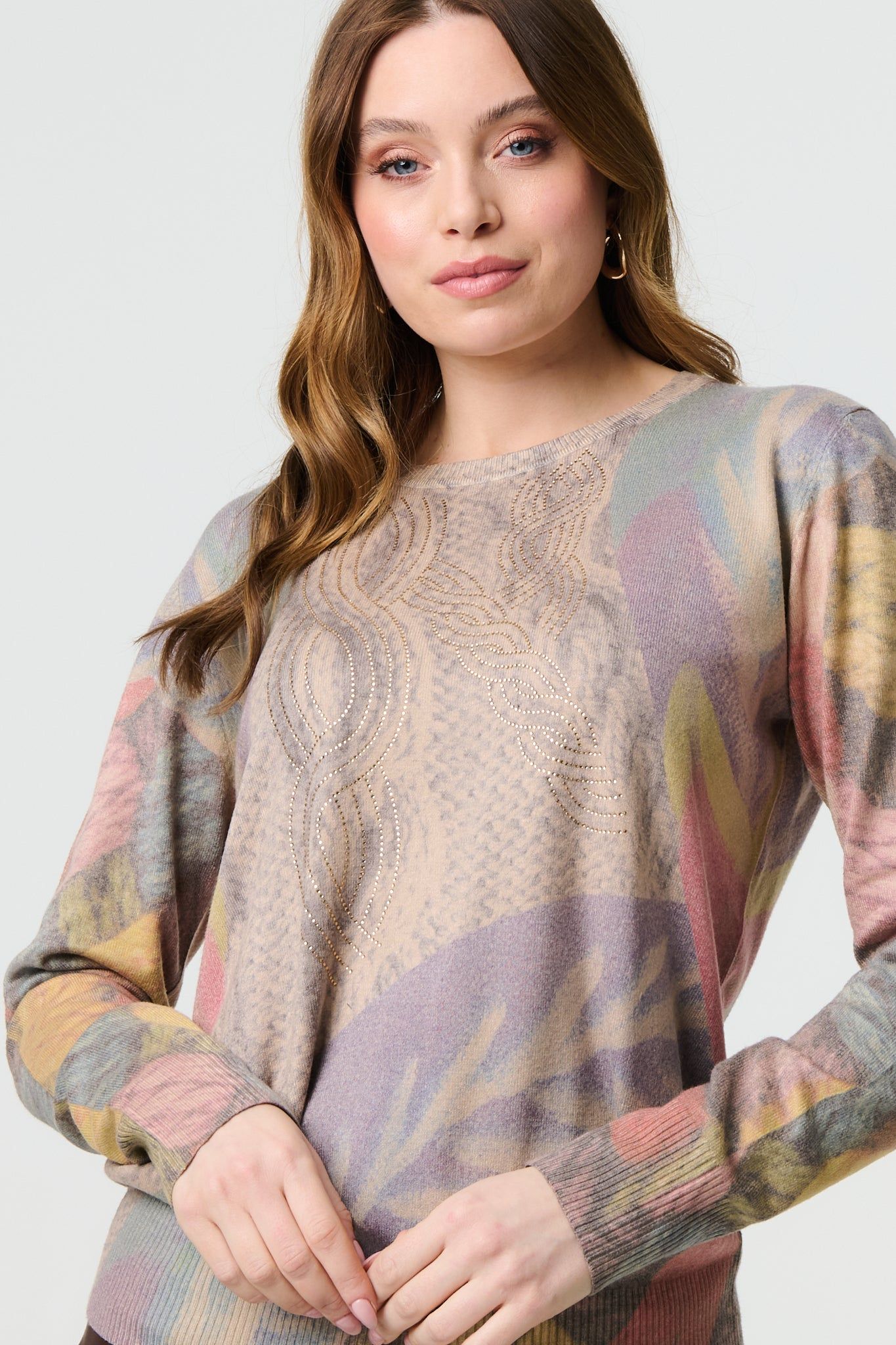 Izabel London Abstract Long Sleeve Round Neck Knit Top