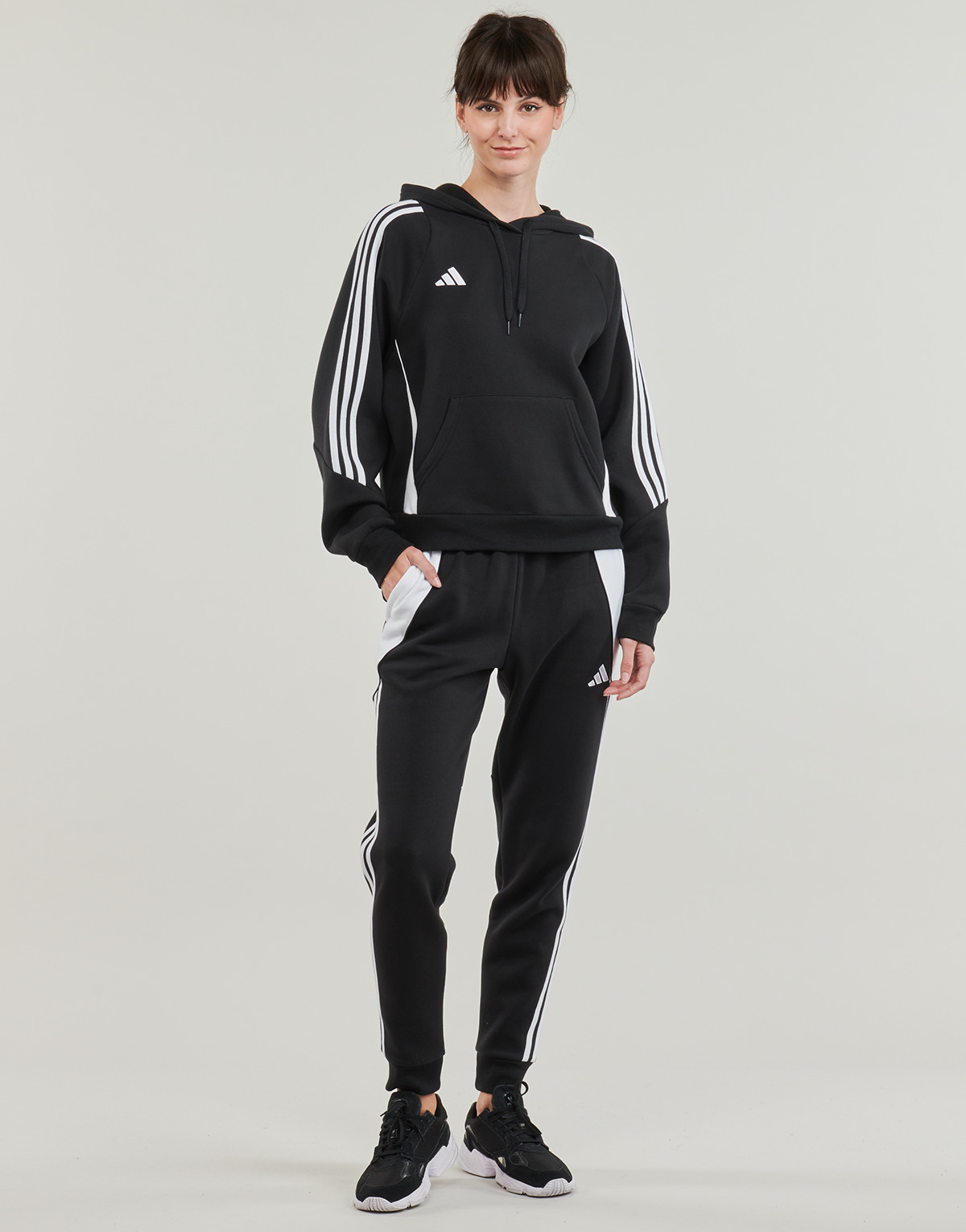 adidas - TIRO24 SWPNTW - Black / White