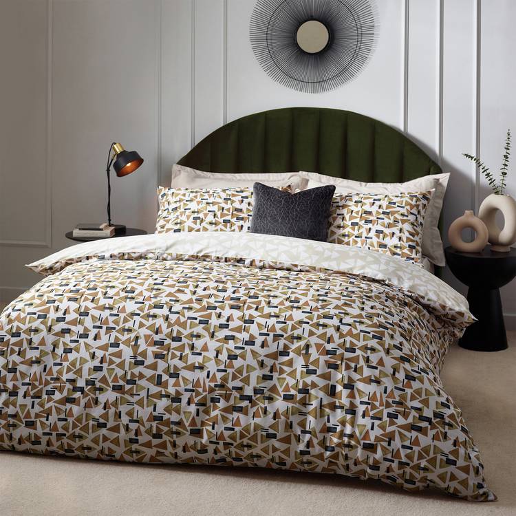 Hoem City Printed Toffee Bedding Set - Single